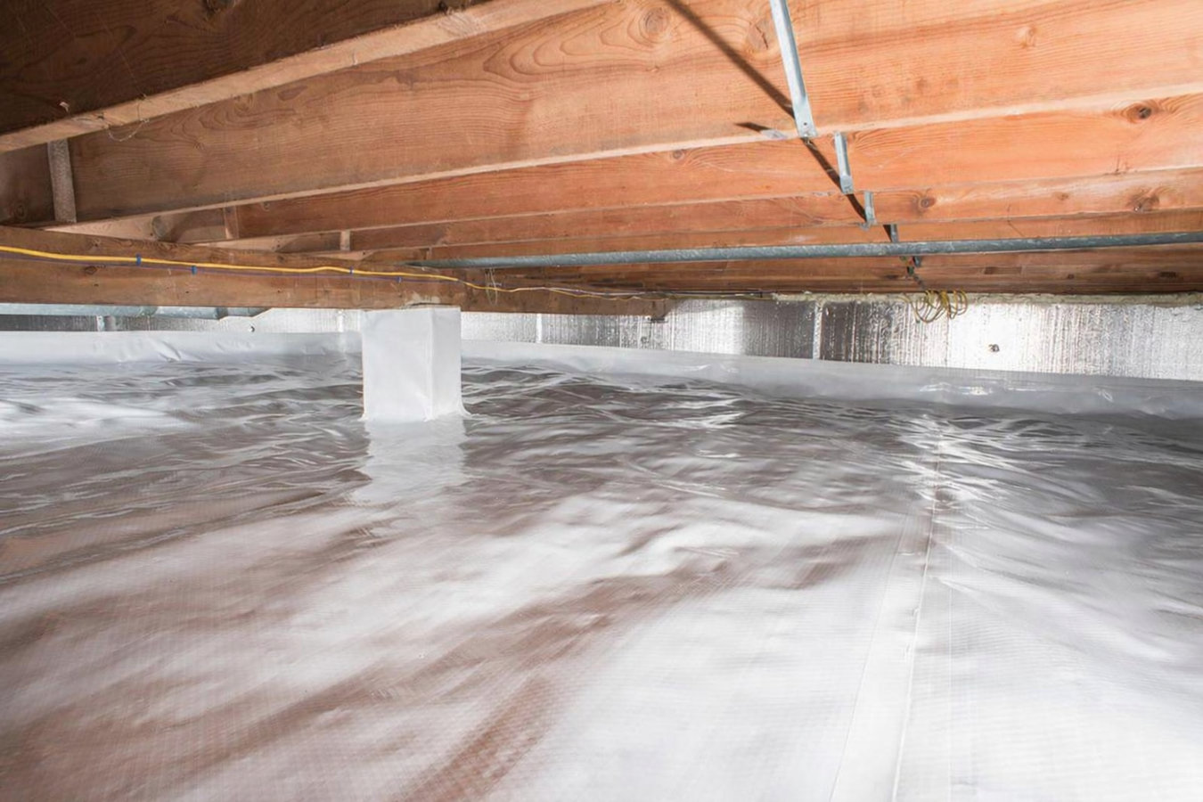 Crawl space vapor barrier